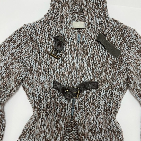 Lorena O - Italian made, wool and alpaca blend, vintage sweater - size small - Picture 6 of 10